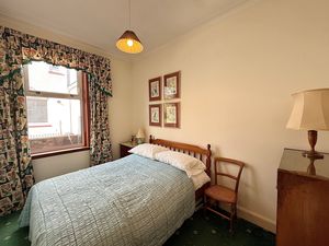 Photo 19- click for photo gallery